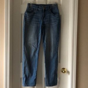 Ankle length boyfriend jeans